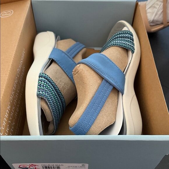 Bzees Women's Cali Sandal Blue Multi - Picture 5 of 5